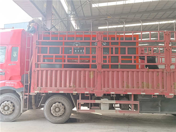 ��෢�͹޺��������豸���͹޳ɷʿ죬ռ�����С