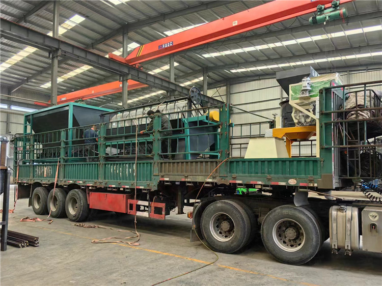 ���ְ׳ǿͻ����1��ַۼ��л��������߷����ֳ�